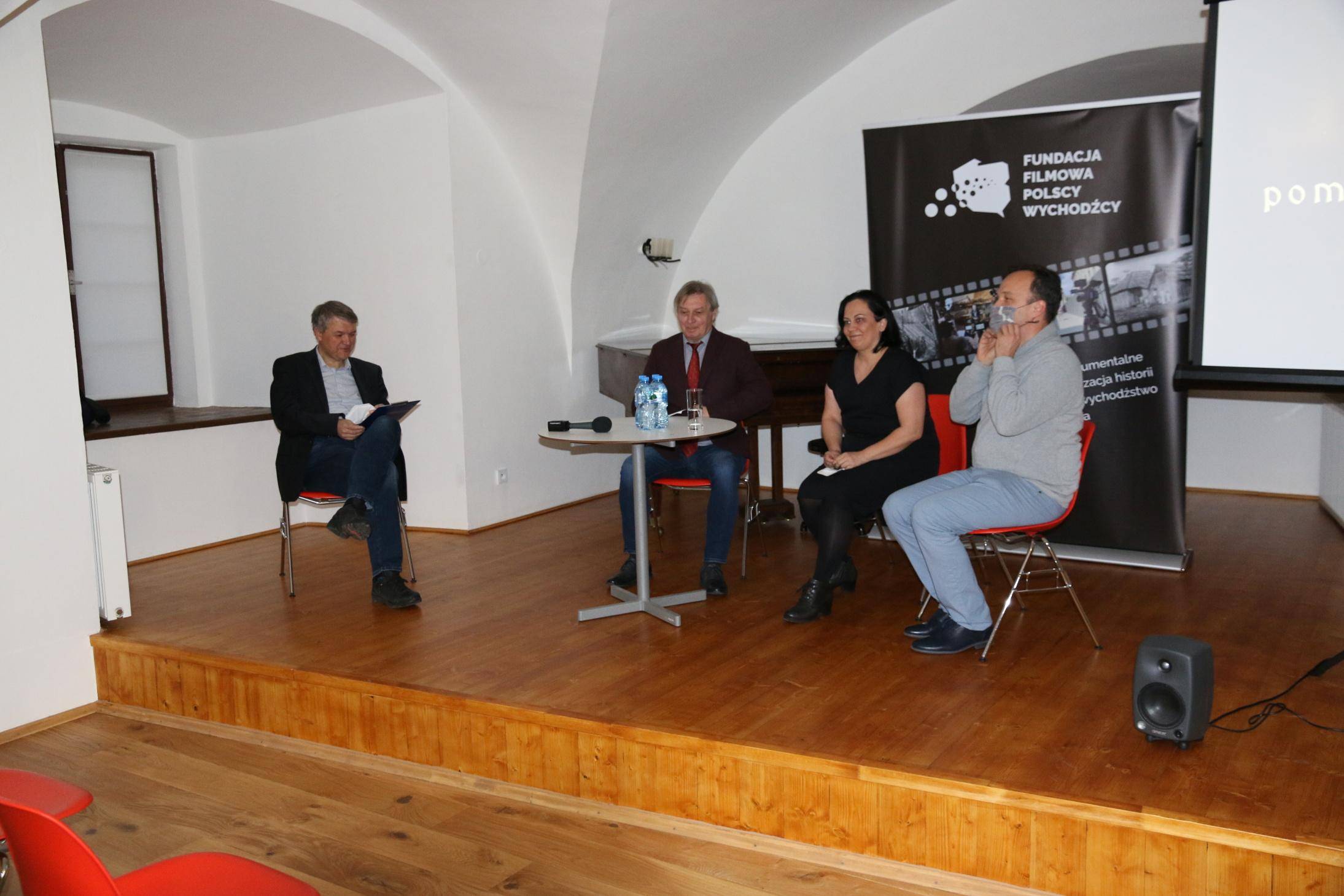 Veřejné promítání dokumentárního filmu Od pomluvy k upálení