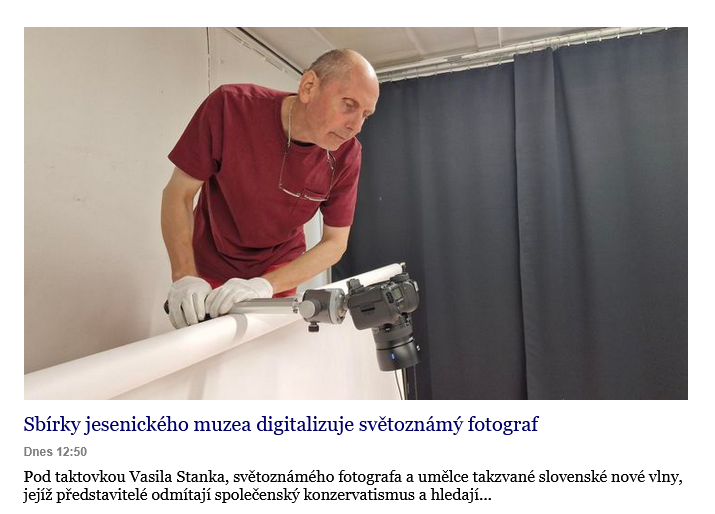 Sbírky jesenického muzea digitalizuje světoznámý fotograf