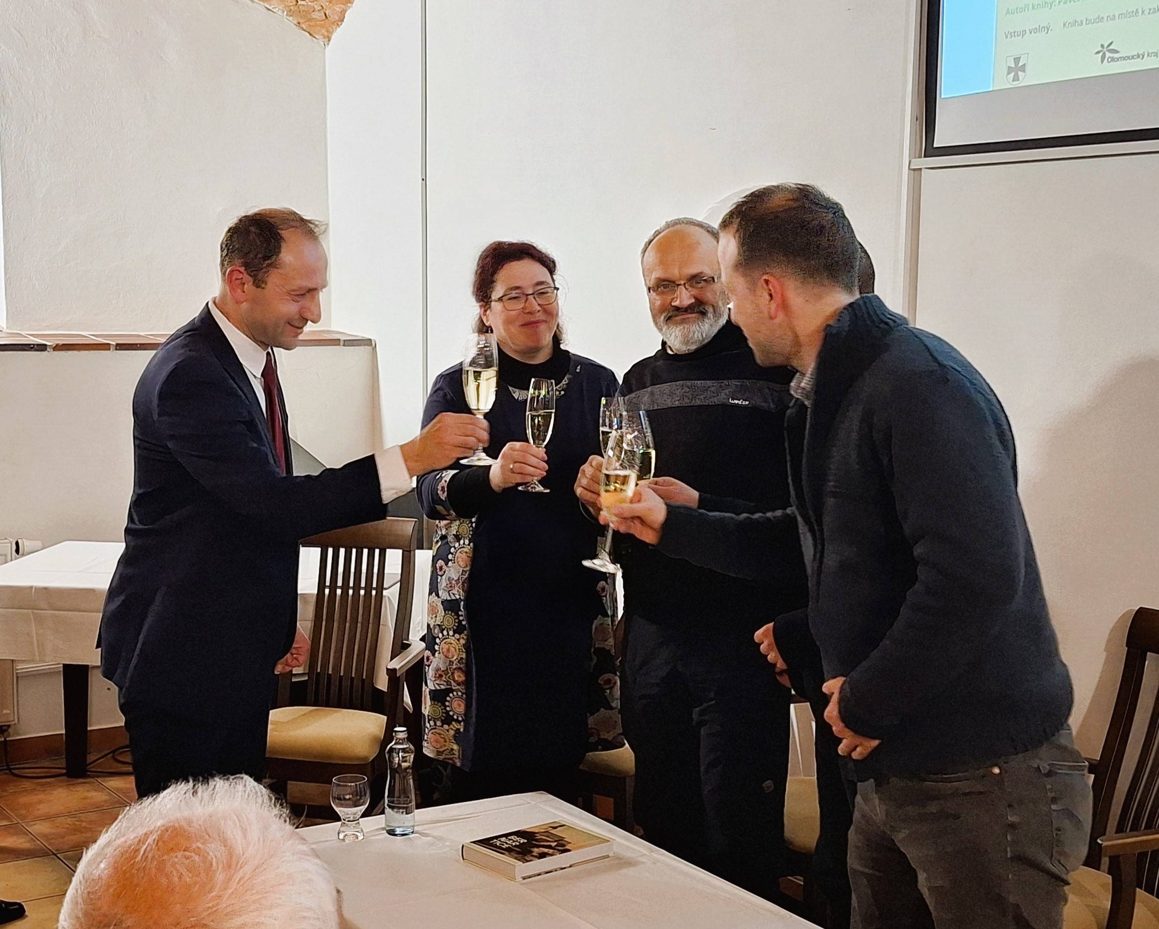 Dějiny obce Bernartice v knižní podobě