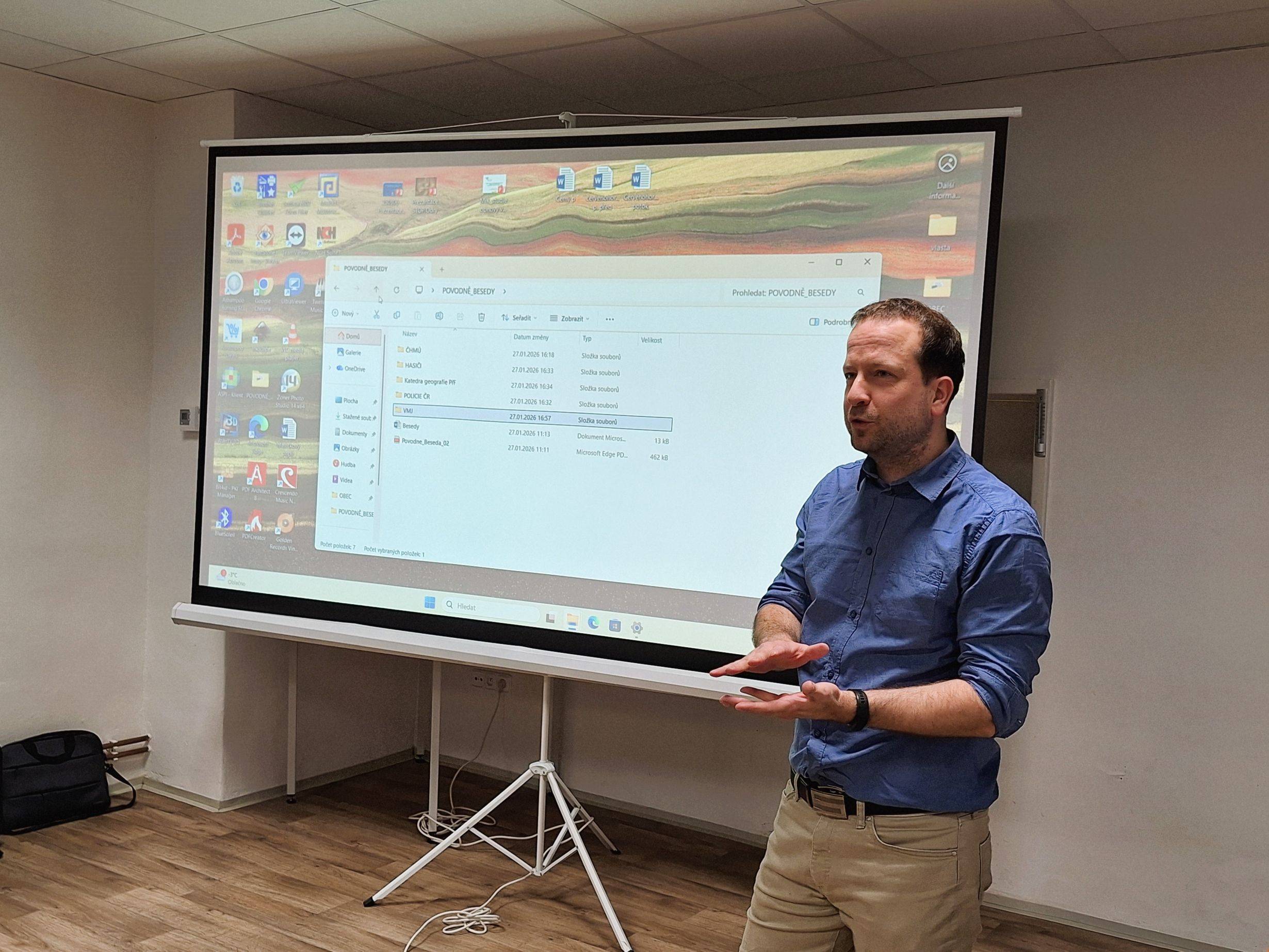 První beseda s občany o povodních v regionu