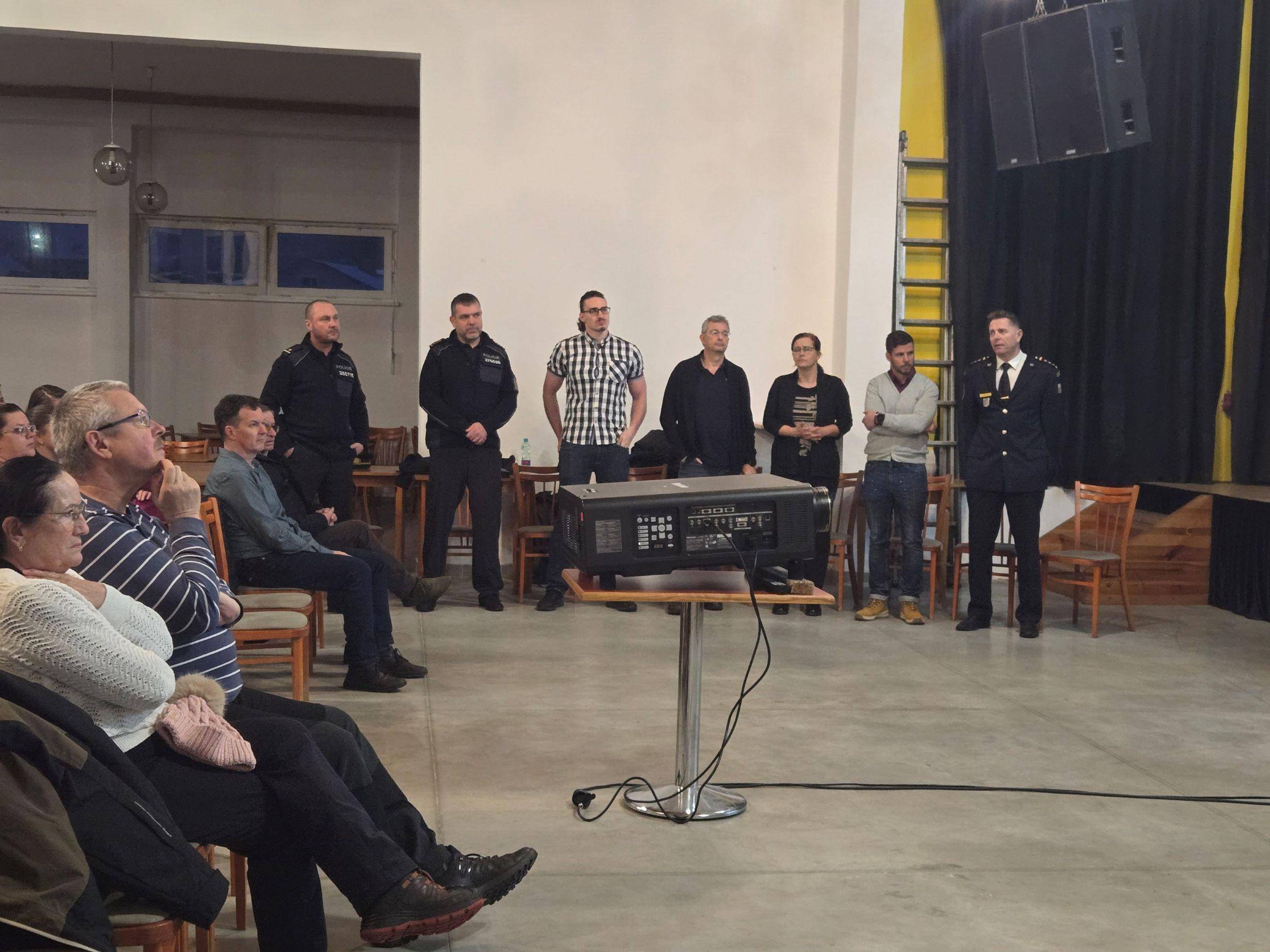 Druhá beseda s občany o povodních proběhla v České Vsi