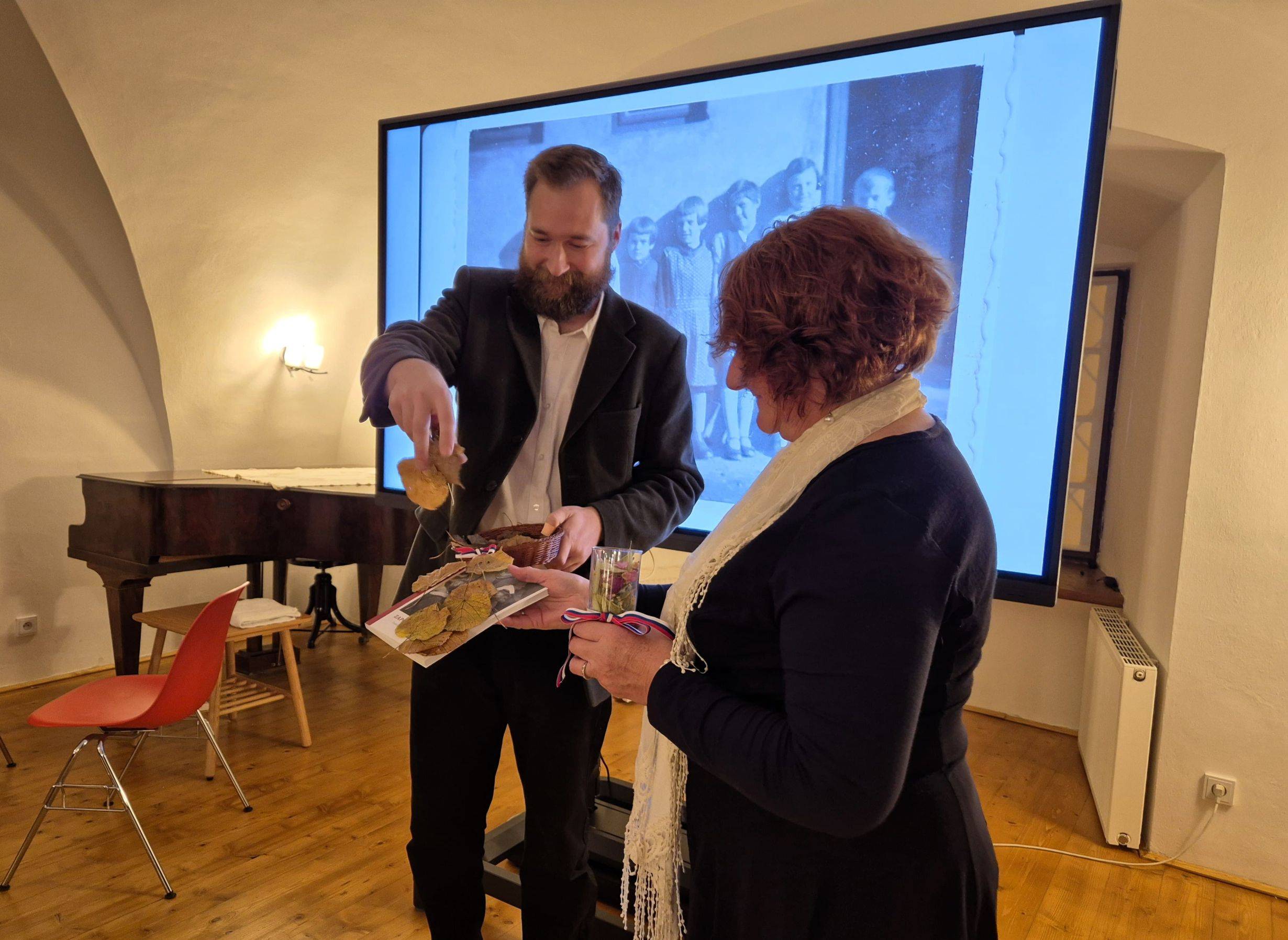 Křest nové publikace o českém menšinovém školství na Jesenicku za první republiky