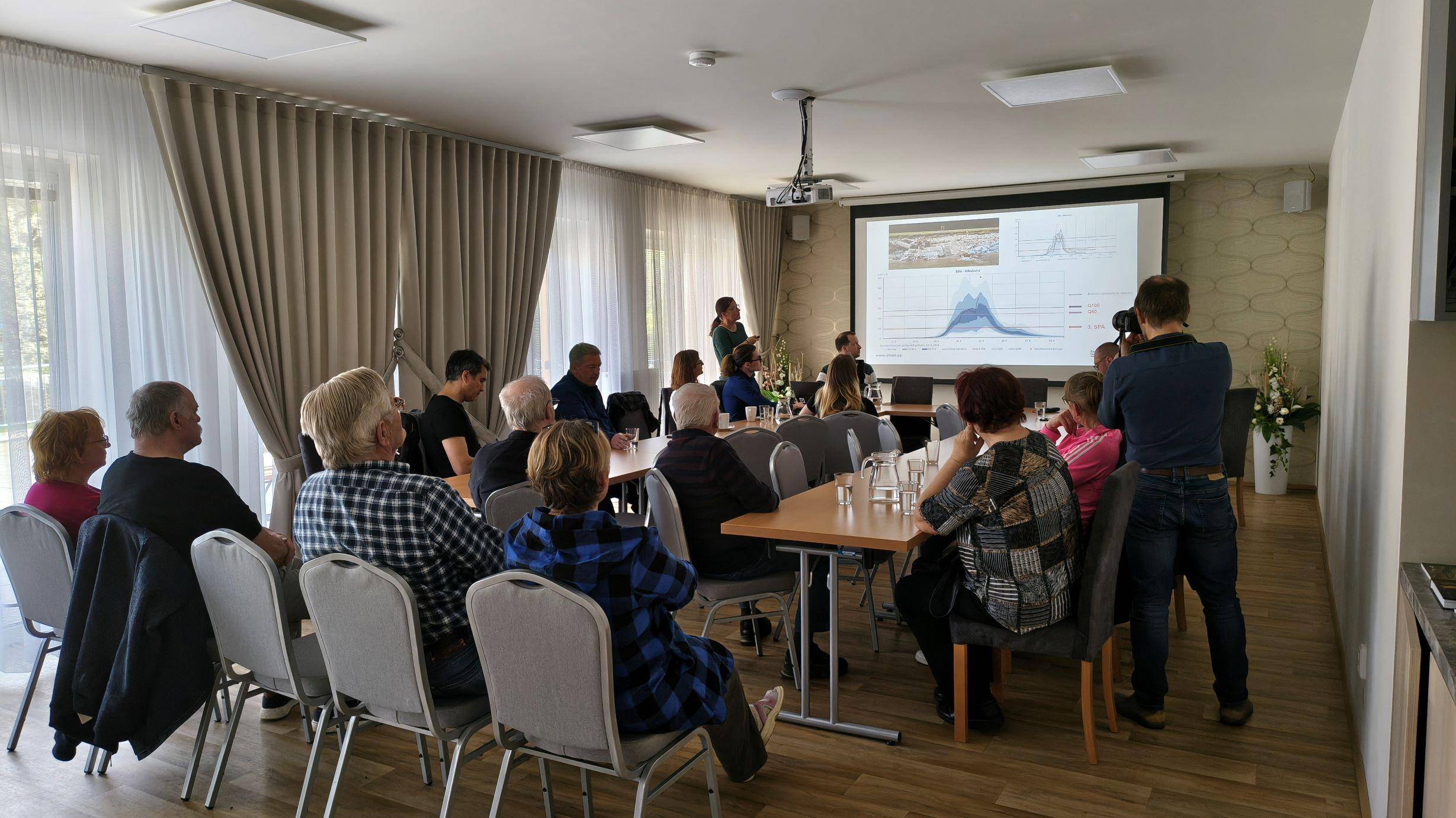 Pátá povodňová beseda s občany, tentokrát v Písečné