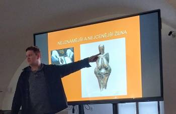 Přednáška o dějinách sexu