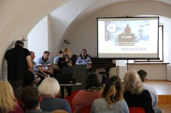 Kyberkriminalita a podvodné jednání přes internet