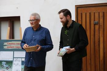 Kniha Zvoník z Cukmantlu slavnostně pokřtěna