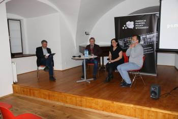 Veřejné promítání dokumentárního filmu Od pomluvy k upálení