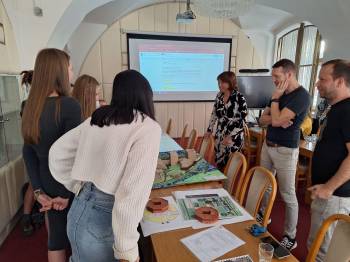 Mladí badatelé představili návrhy Komisi pro rozvoj města Jeseníku