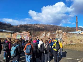 Setkání se žáky 7.–9. ročníku Montessori tříd ze základní školy ve Vápenné