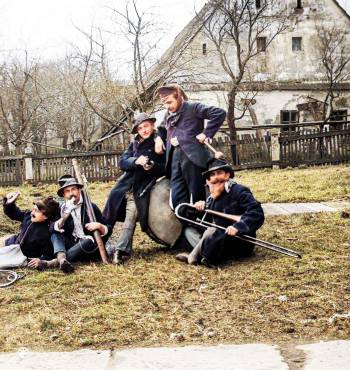 Trojrozmněrný katalog skleněných stereonegativů fotografií Rudolfa Kleina