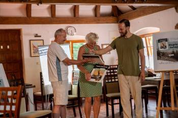 Polská verze knihy Čti Rychleby a Králický Sněžník slavnostně pokřtěna