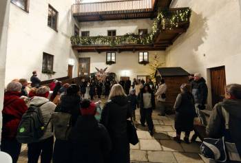 Druhý ročník Rytířských Vánoc přilákal malé i velké návštěvníky do Vodní tvrze